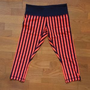 Lululemon crop